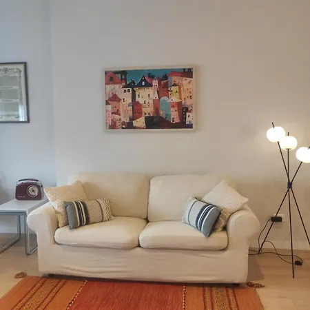 Anna Lucia's Flat Vicino A Trastevere E Al San Camillo 公寓 *